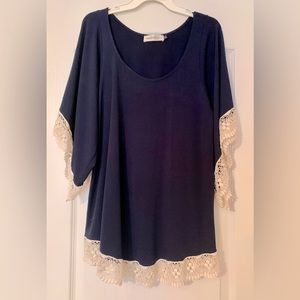 Veronicam. Navy blue with crochet trim Size L. EUC. Like new